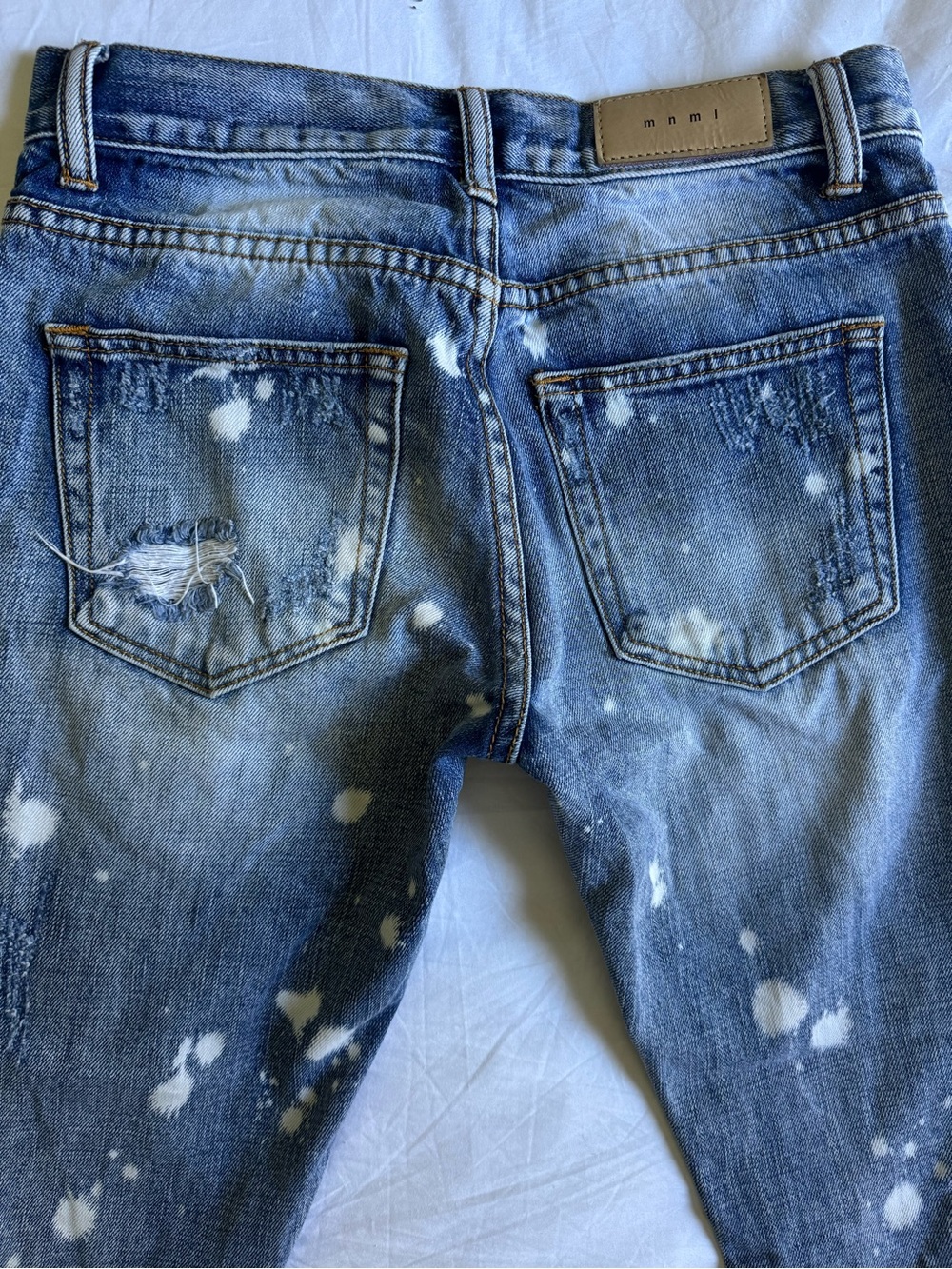 MNML Blue Distressed Button-Fly Skinny Jeans (29) - Picture 4 of 6